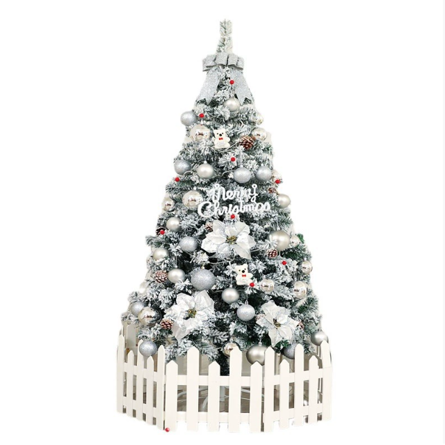LED Lights 1.2M-3M Outdoor PVC Flocked Christmas Tree With Decorations